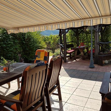Ferienweinhaus Roemer-Knodt Krov Luaran gambar