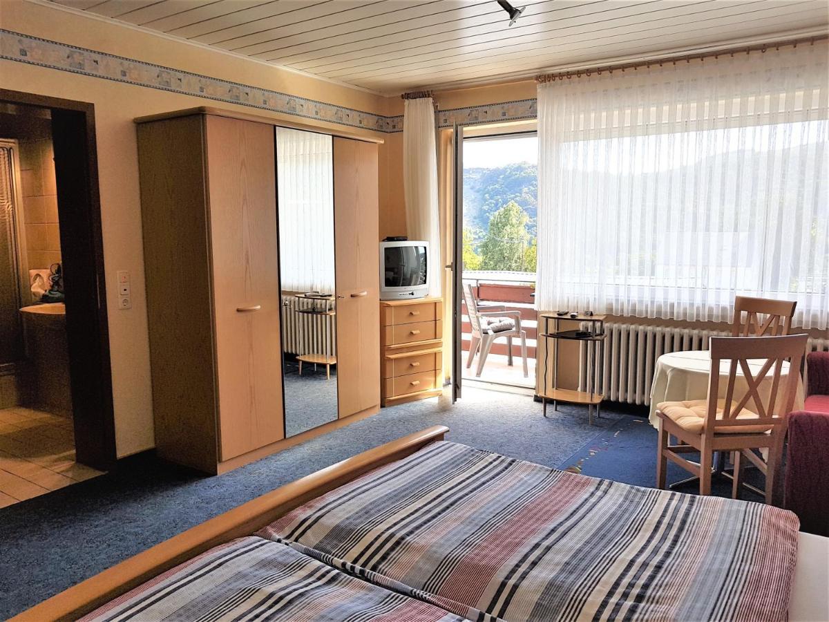 Ferienweinhaus Roemer-Knodt Krov Luaran gambar